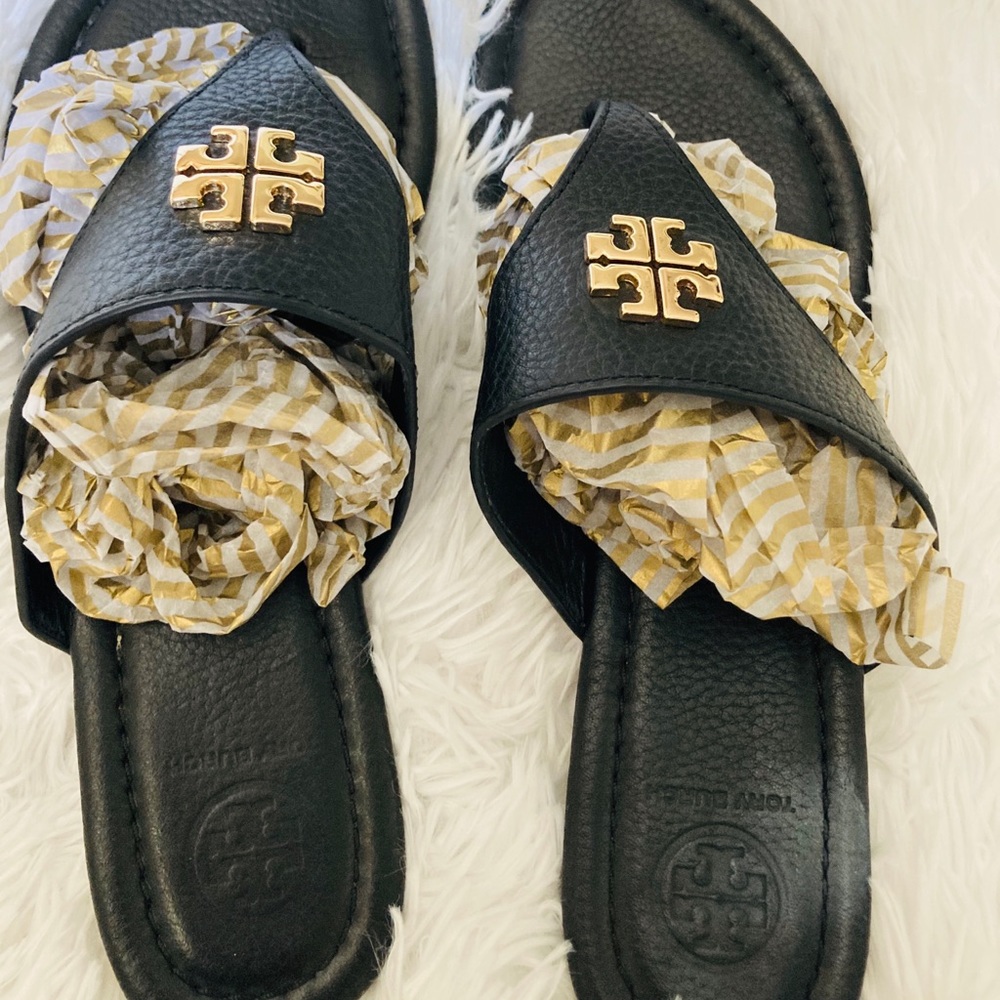 Black Jolie Flat Thong Sandal size 7.5